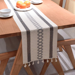 AimHave Grey Boho Woven Table Runner – Macrame Crochet Geometric Table Runner with Tassels for Modern Farmhouse Decor