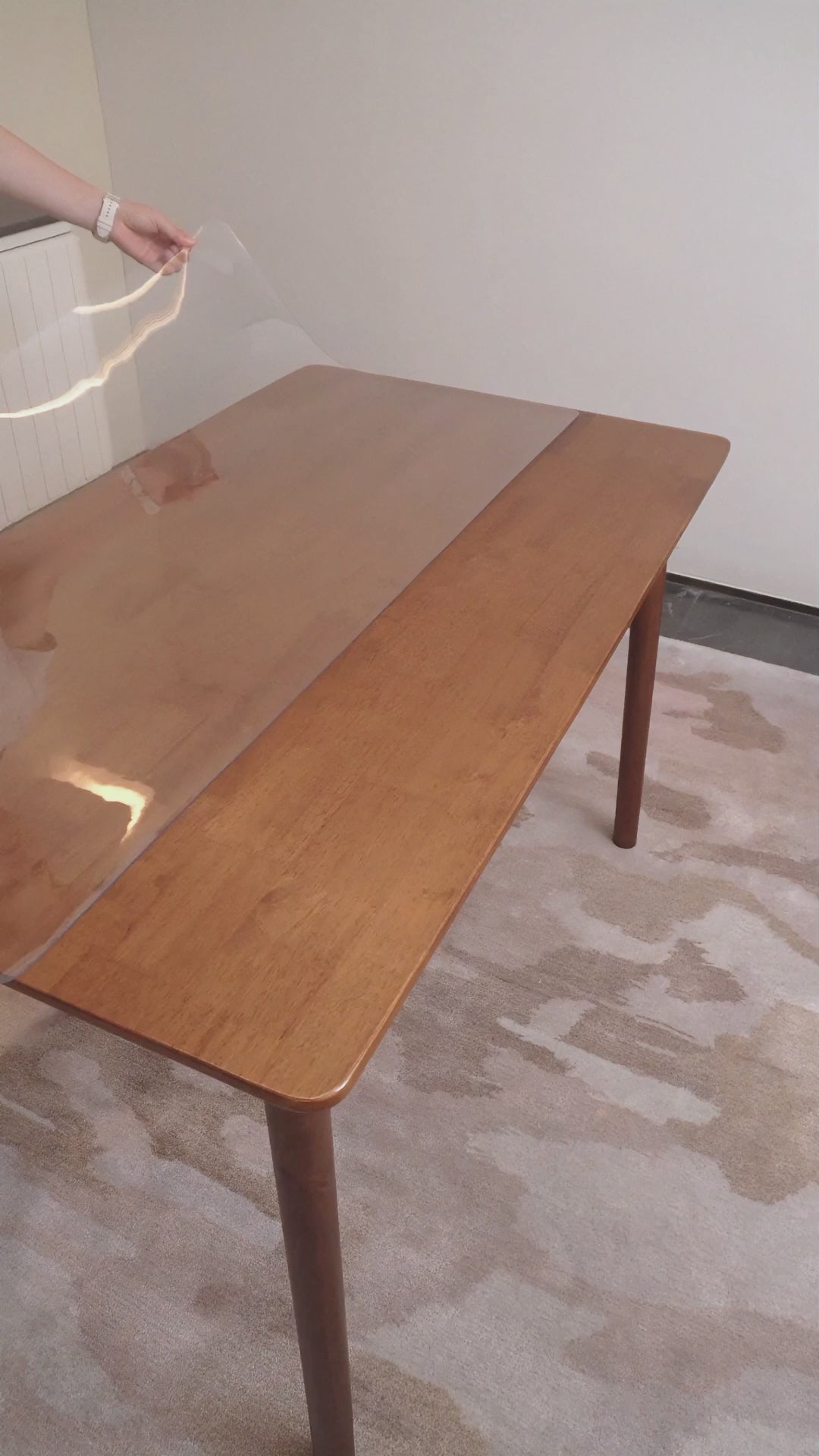AIMHave Clear PVC Table Protector – Waterproof Heavy-Duty Table Cover for Dining & Kitchen Tables